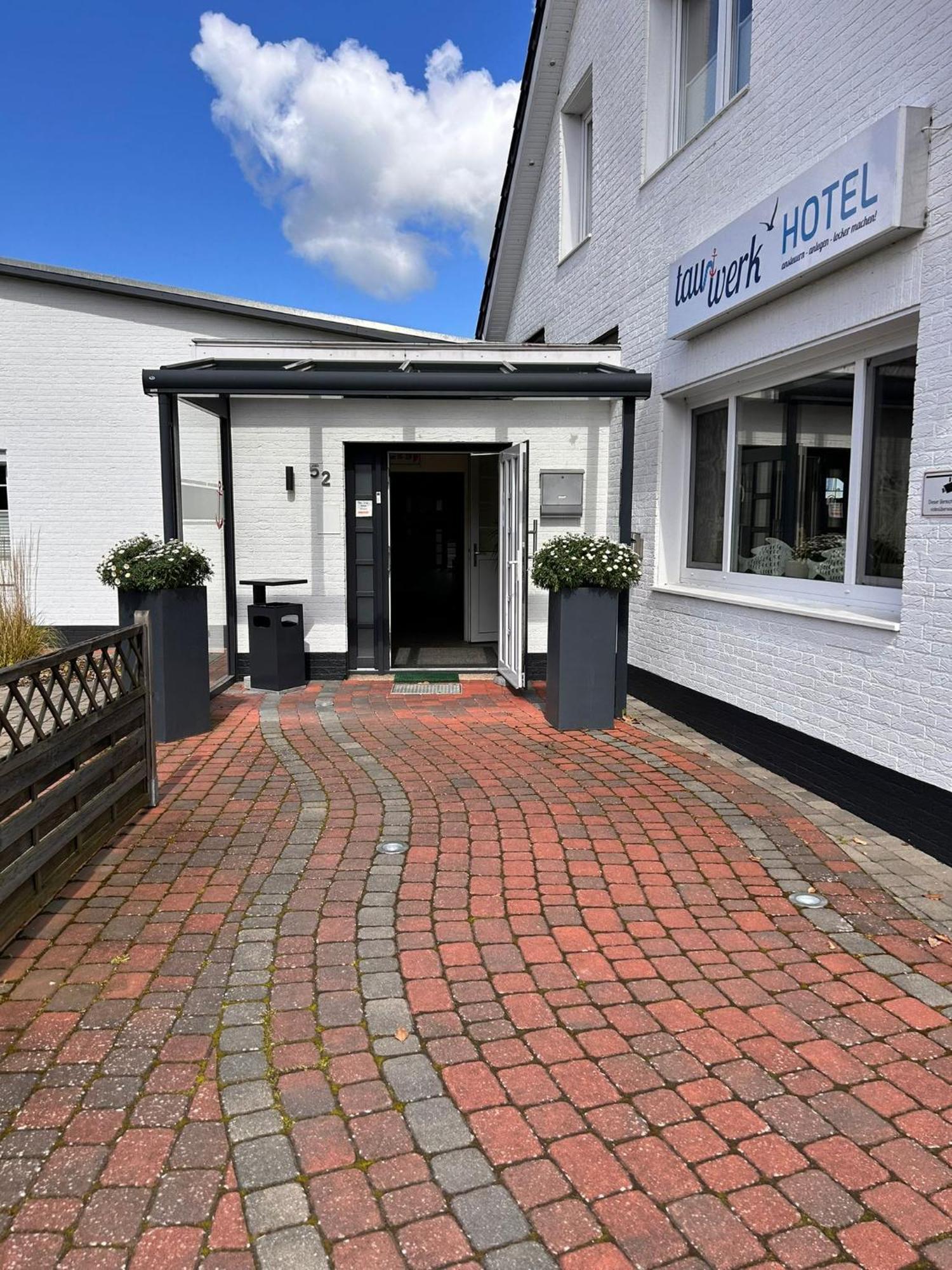 Tauwerk Hotel Wilhelmshaven Exterior foto
